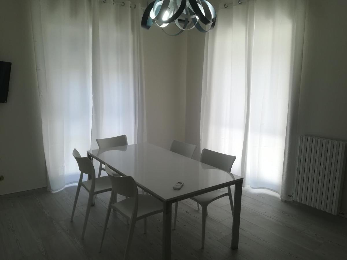Home Mazzei Piazza Bilotti Cosenza Room photo